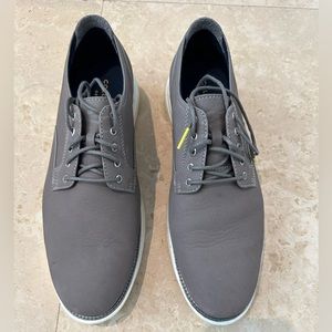 Cole Haan Men’s Grand 360 Oxford Gray Rubber Comfort Sole in great condition